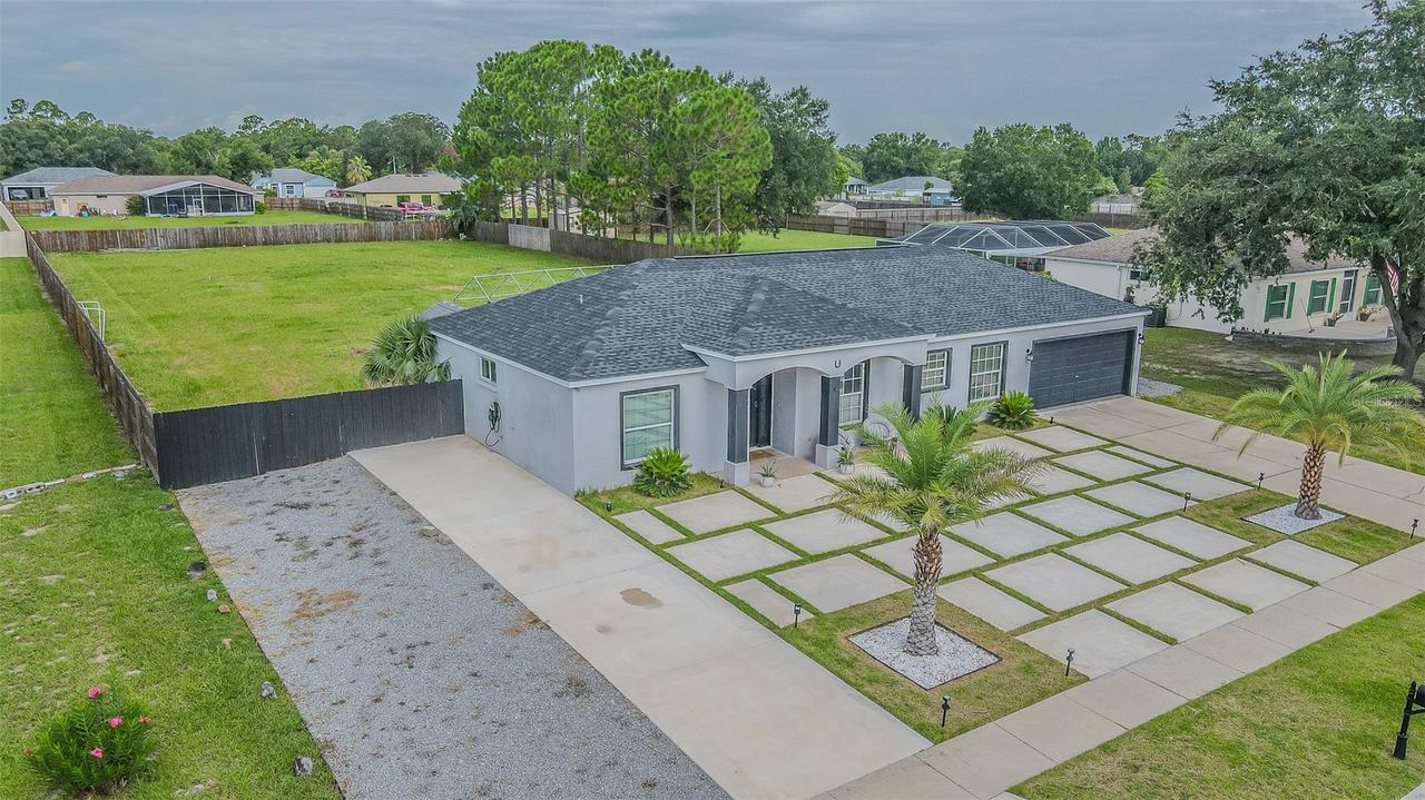 12121 Colonial Estates Ln., Riverview, FL 33579