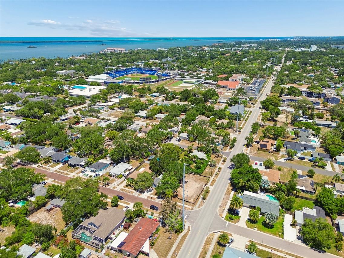 558 Roanoke St., Dunedin, FL 34698