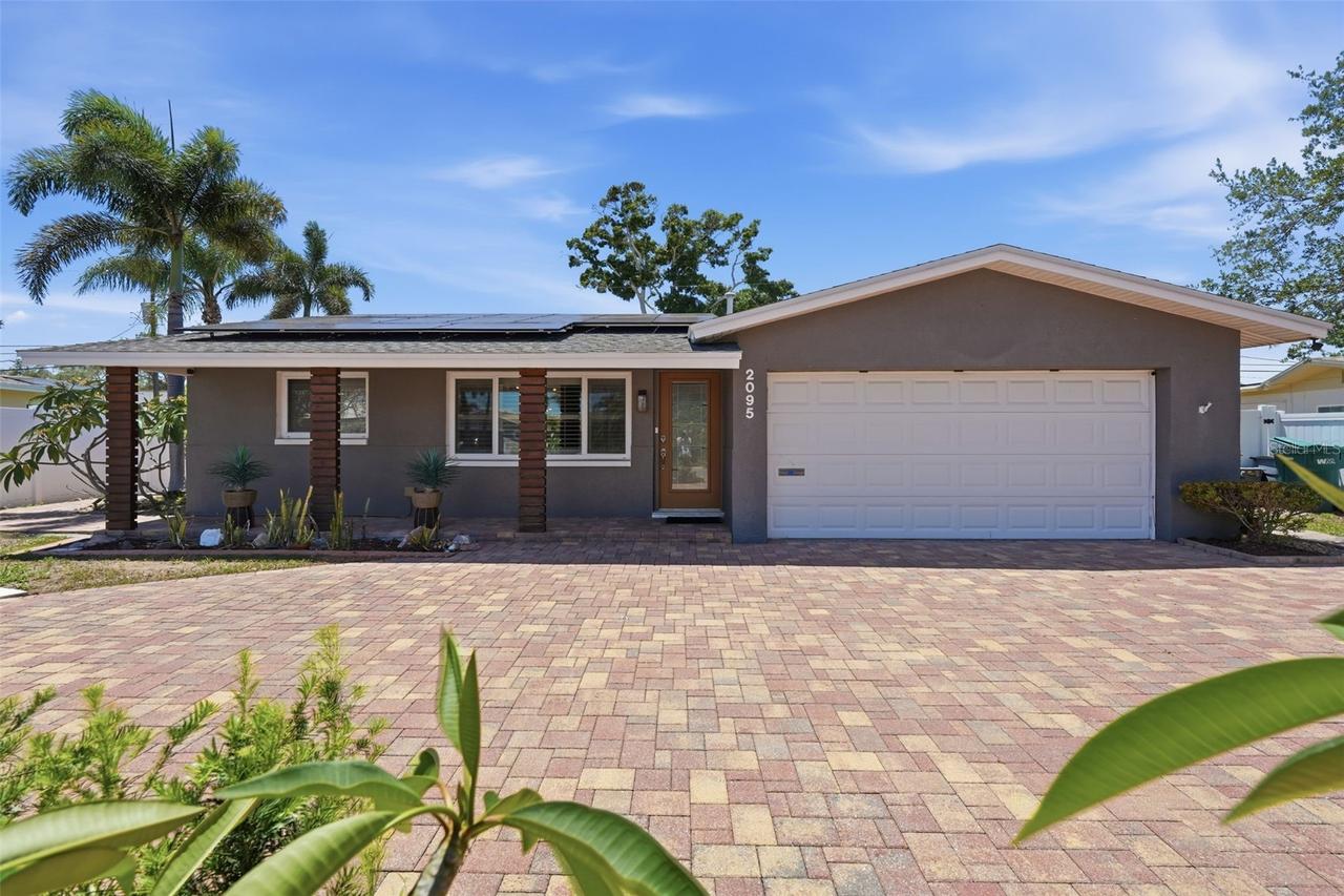 2095 Dolphin Blvd., St Petersburg, FL 33707