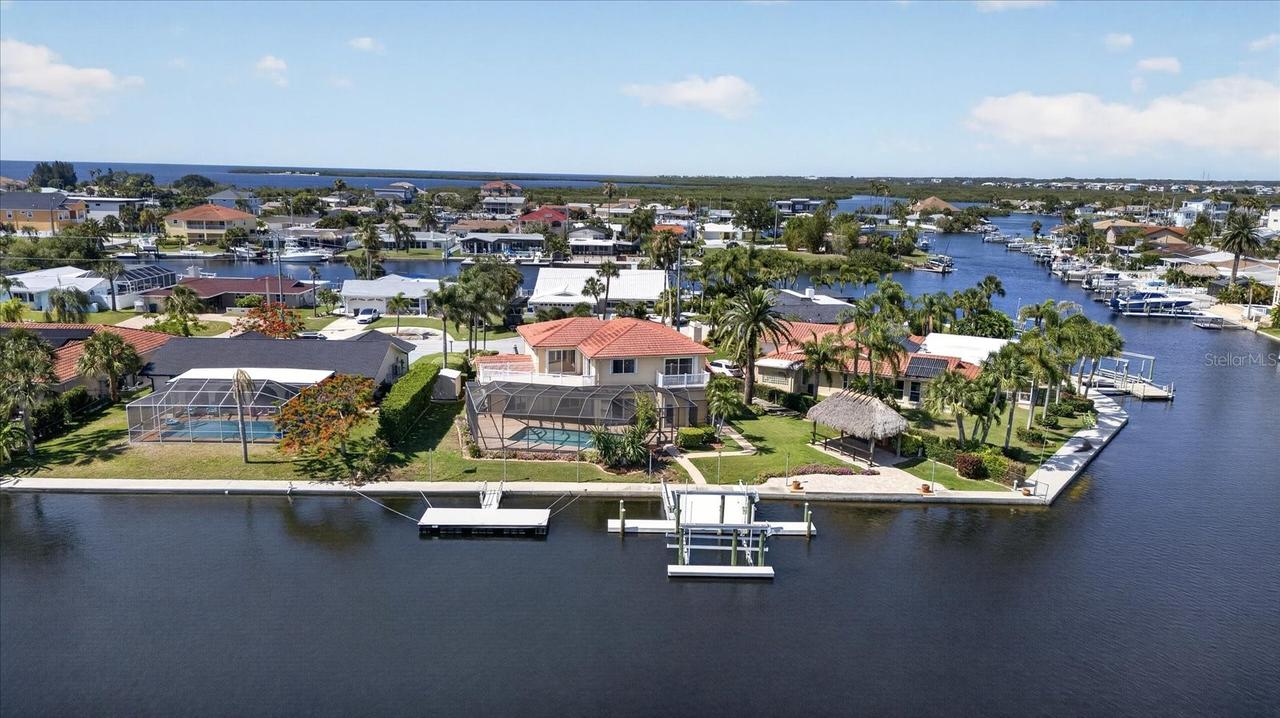 3640 Harborview Ct., New Port Richey, FL 34652