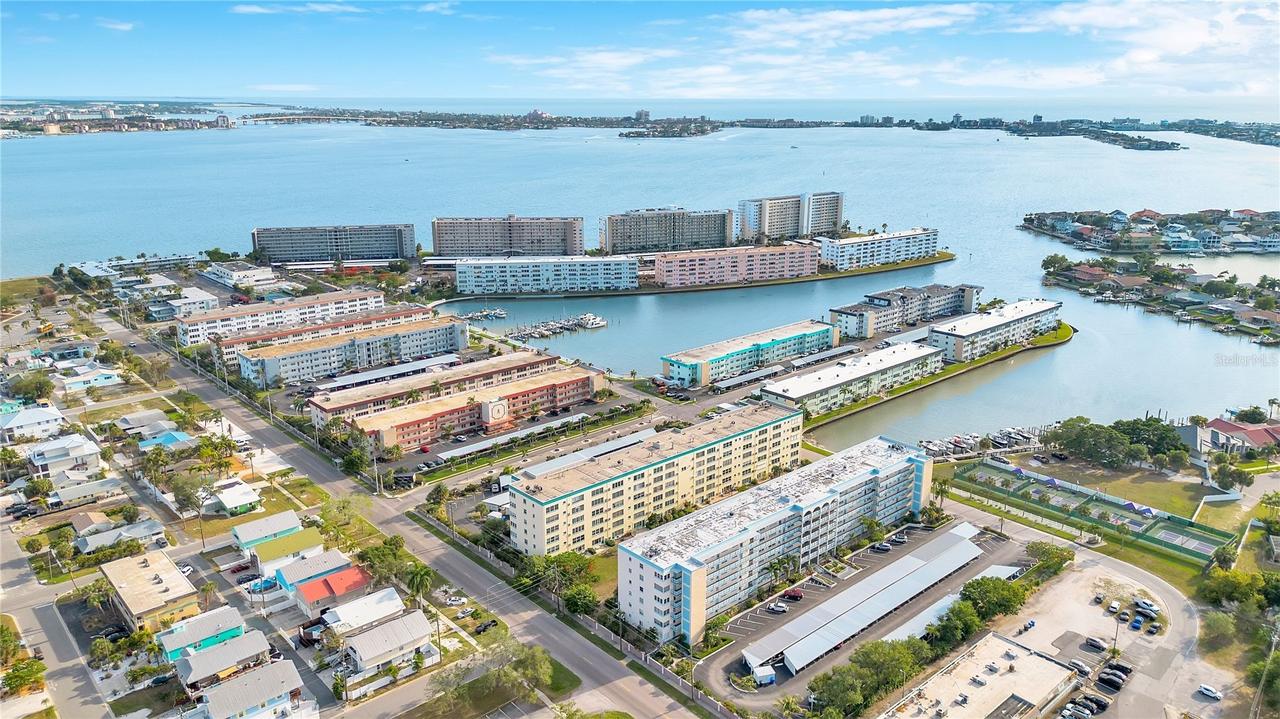 2960 59th St. #405, Gulfport, FL 33707