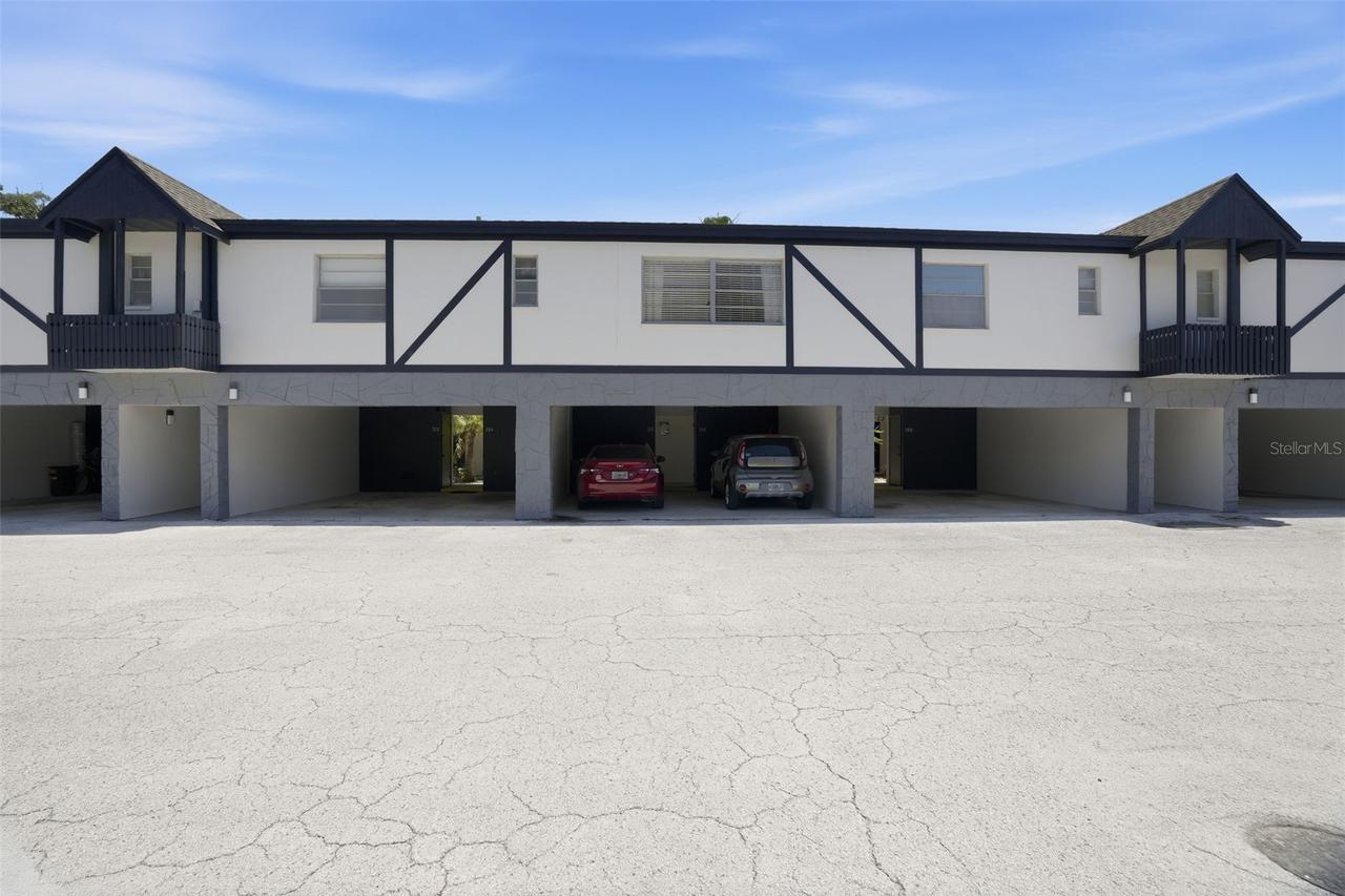 1127 King Arthur Ct. #316, Dunedin, FL 34698