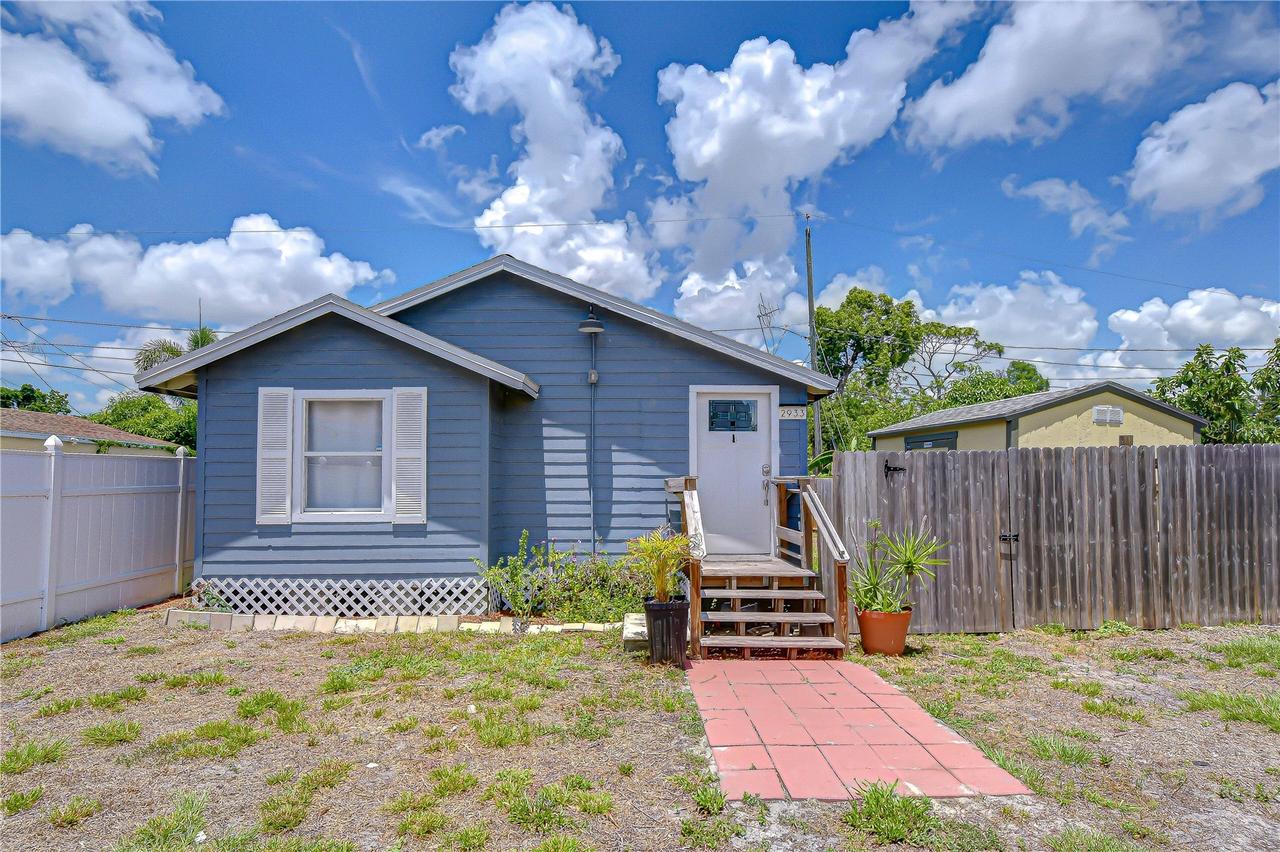 2933 56th Ave., St Petersburg, FL 33714