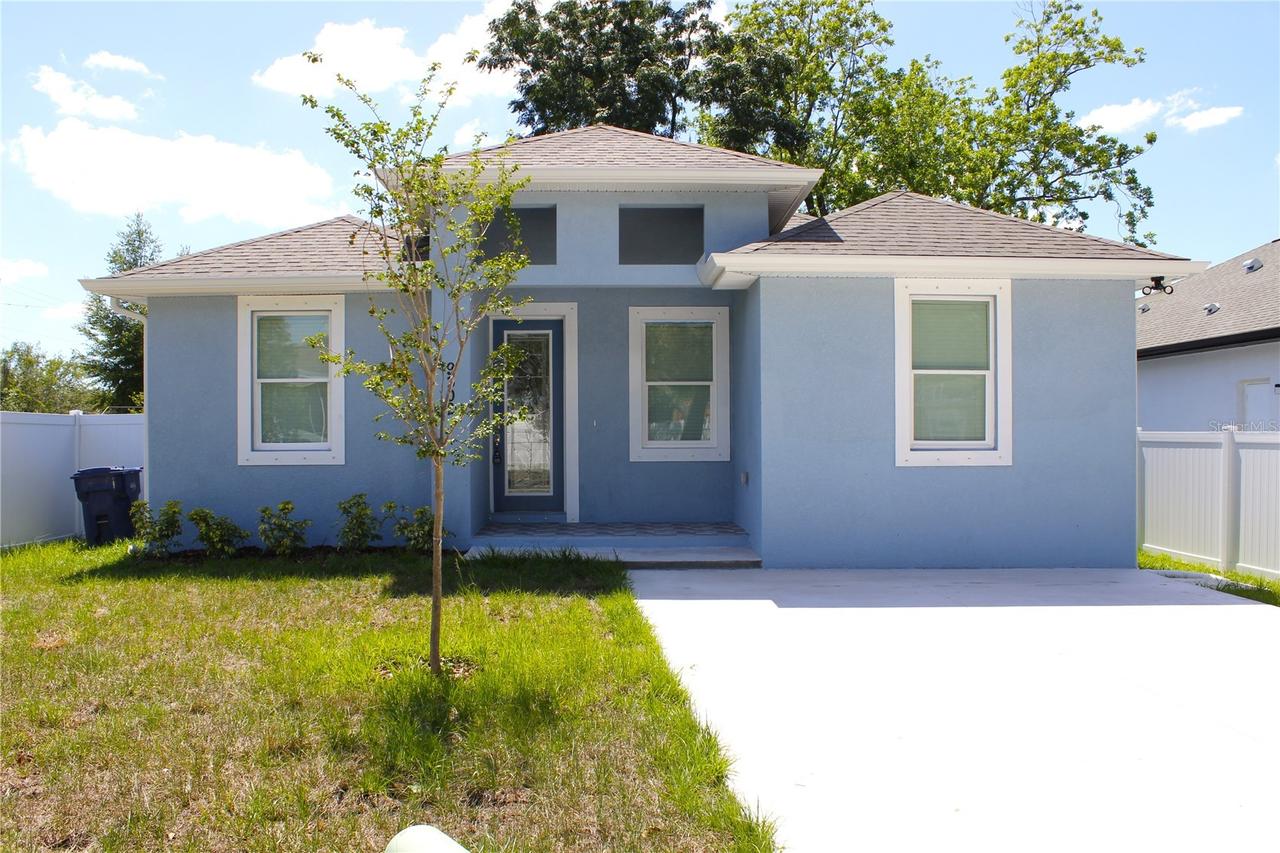 9302 N 18th St., Tampa, FL 33604