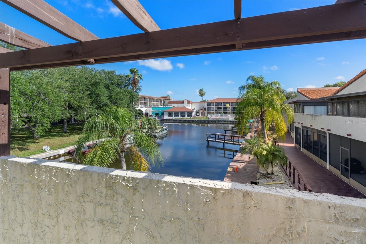 2571 Cyprus Dr. #1-201, Palm Harbor, FL 34684