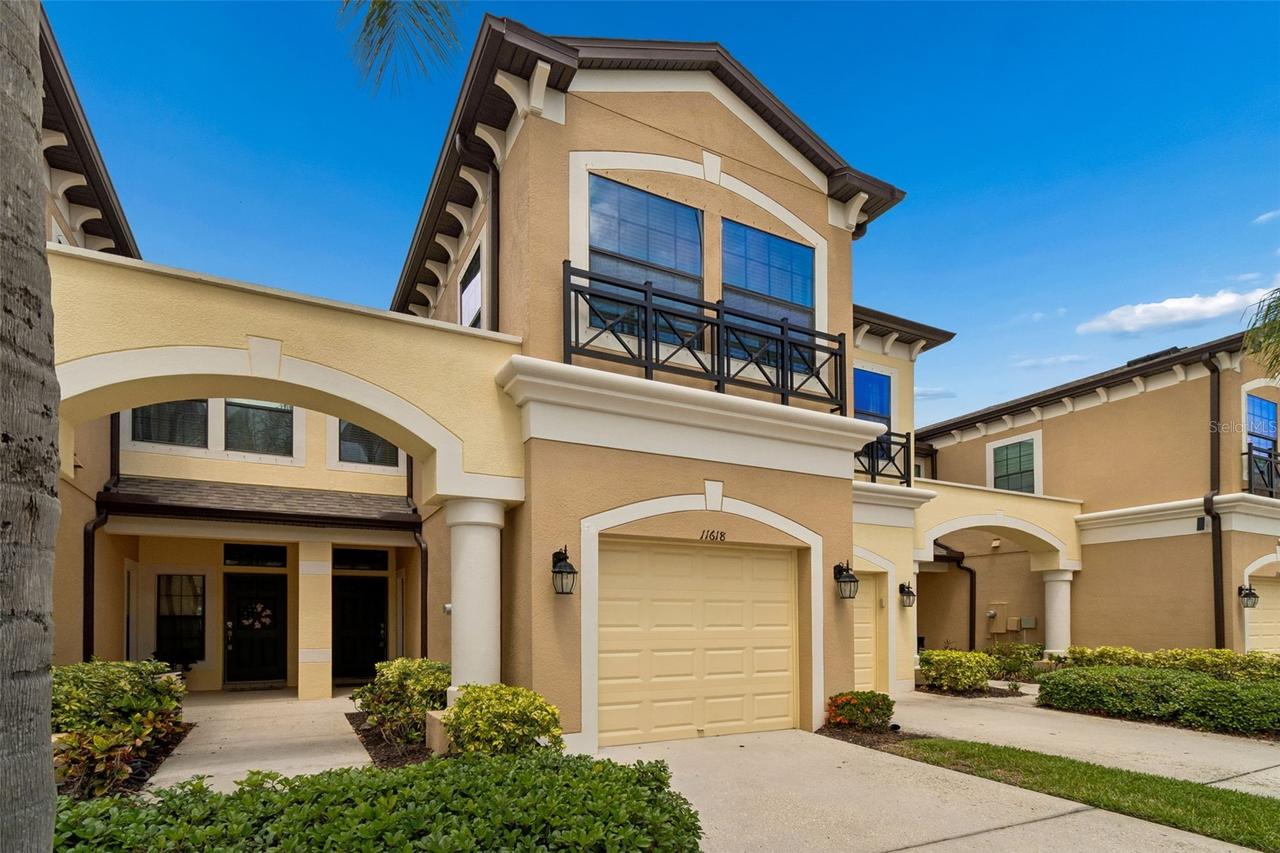 11618 Crowned Sparrow Ln., Tampa, FL 33626