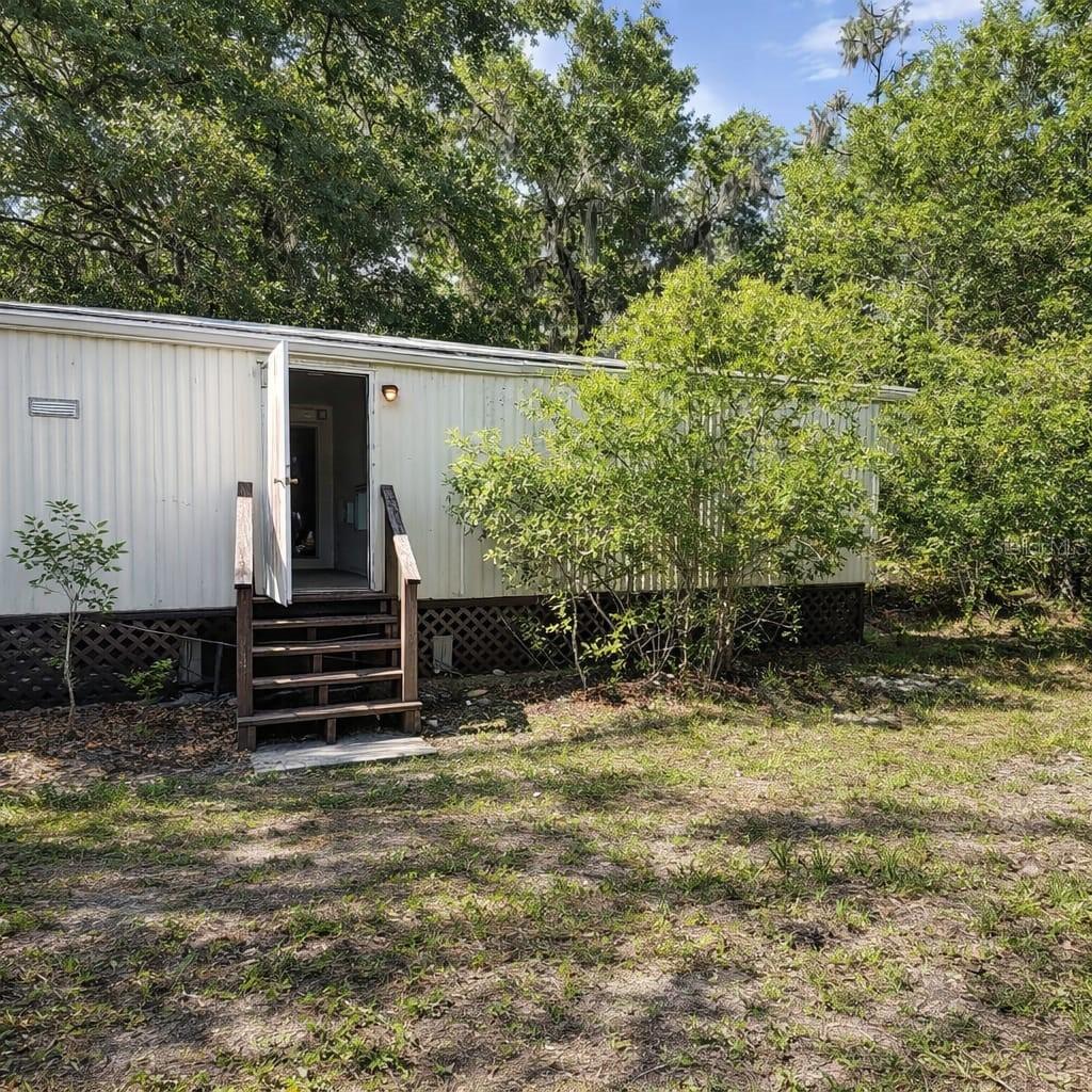 23781 NE 183rd St., Fort Mc Coy, FL 32134