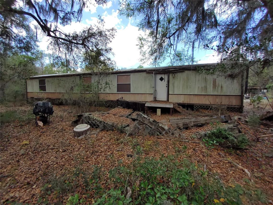 23781 NE 183rd St., Fort Mc Coy, FL 32134