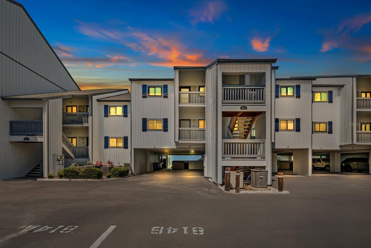 816 Bahia Del Sol Dr. #23, Ruskin, FL 33570
