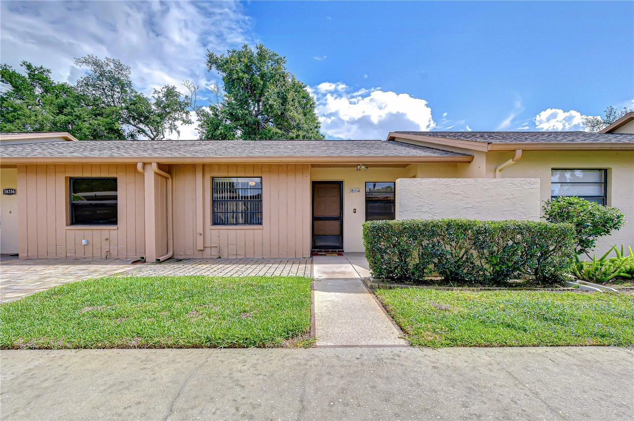 38334 Cottonwood Pl. #., Zephyrhills, FL 33542