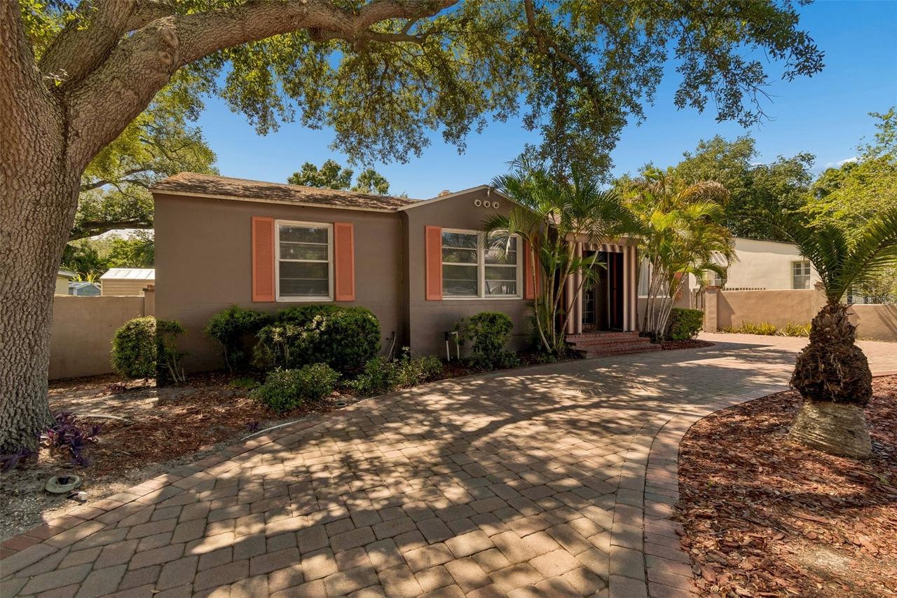 2805 S Manhattan Ave., Tampa, FL 33629