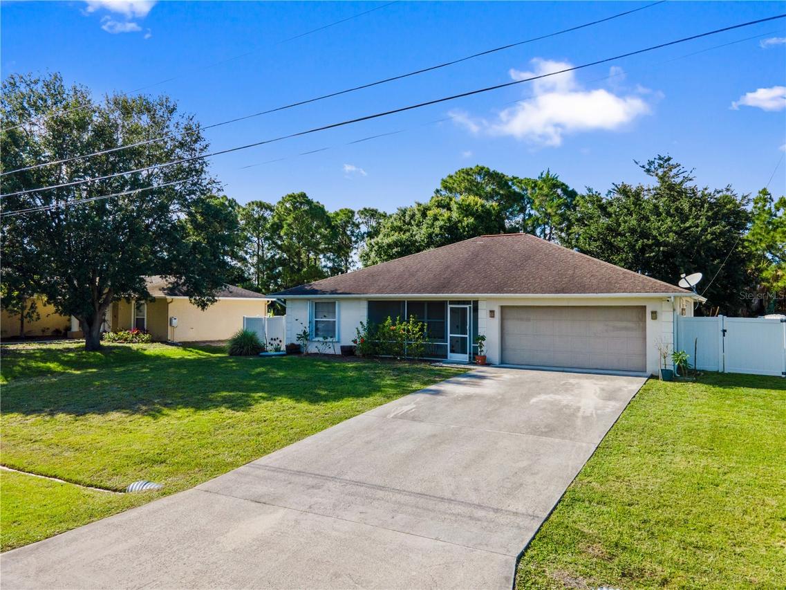 2001 SW Fears Ave., Port St Lucie, FL 34953