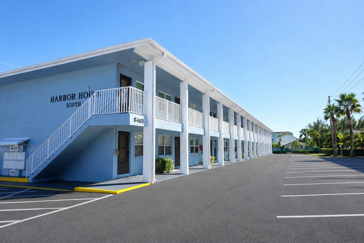 8465 W Gulf Blvd. #52, Treasure Island, FL 33706