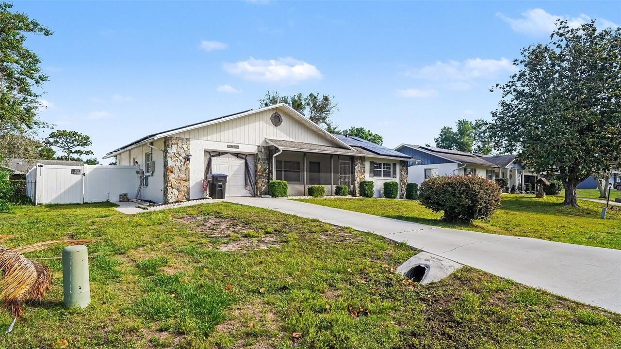 163 W Royalfern Pl., Beverly Hills, FL 34465