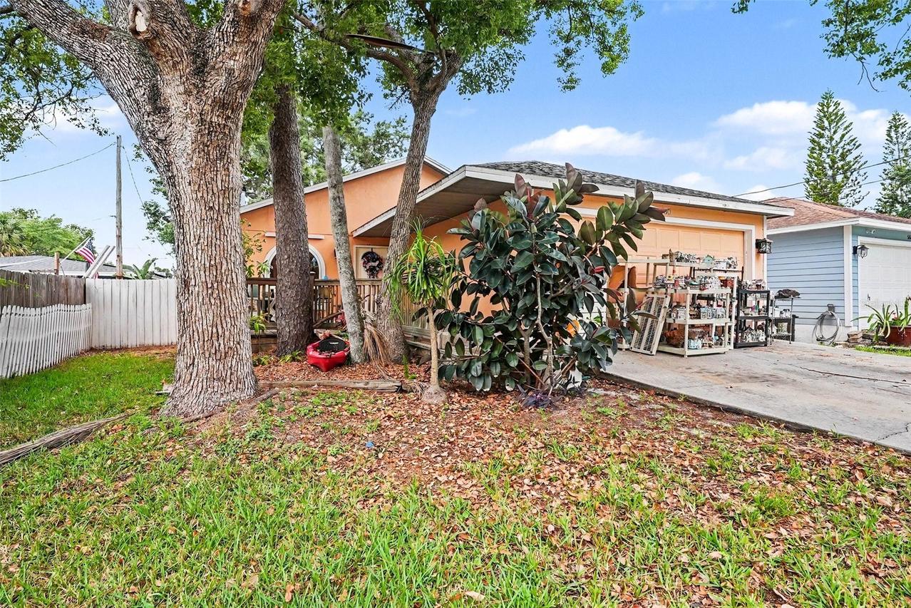 5560 76th Ave., Pinellas Park, FL 33781