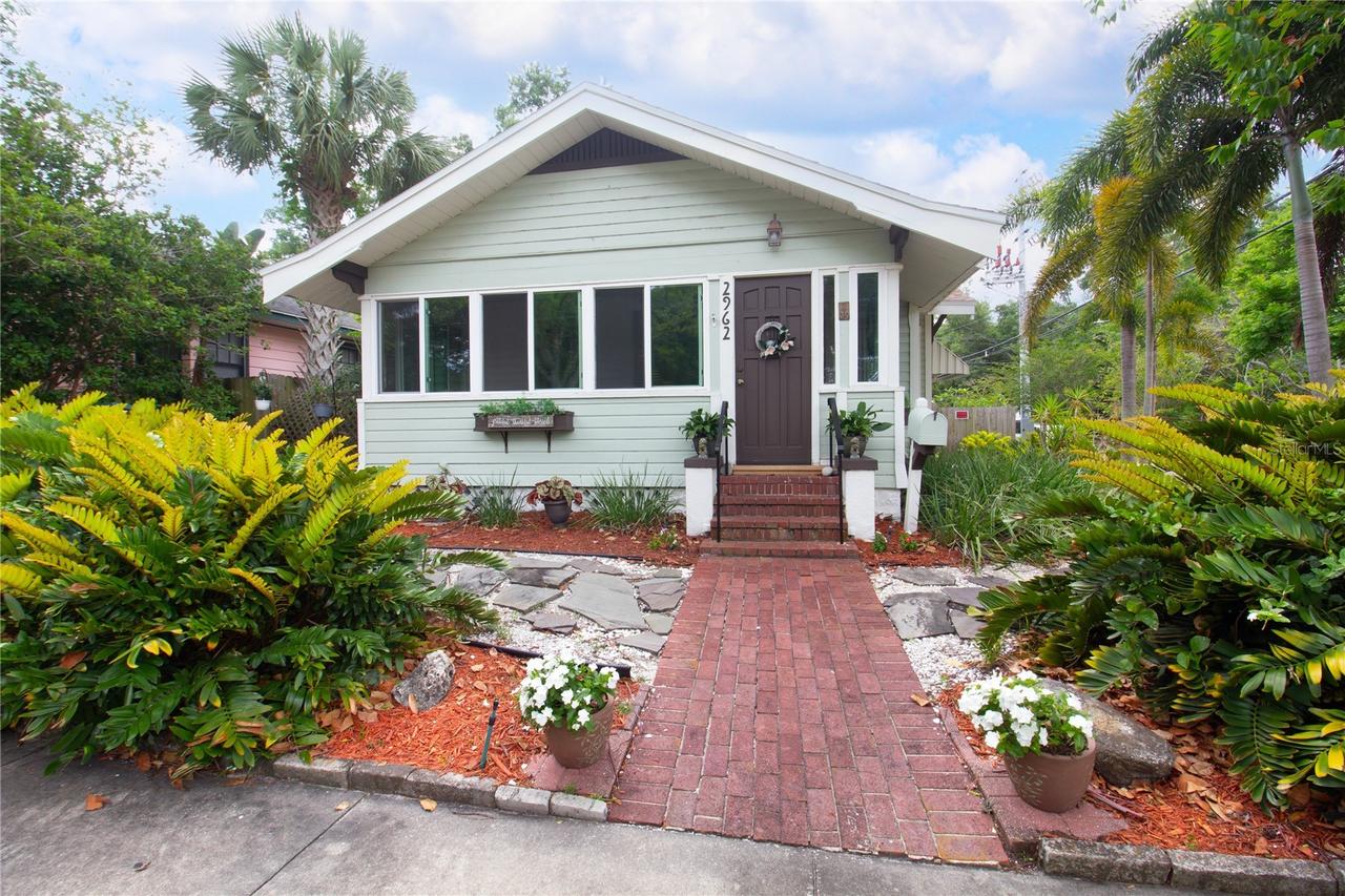 2962 Burlington Ave., St Petersburg, FL 33713