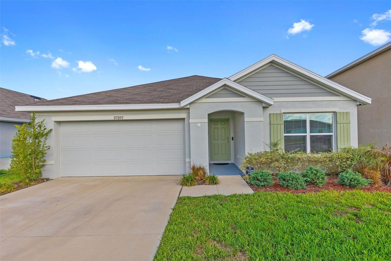 37207 Sharks Eye Ln., Zephyrhills, FL 33541