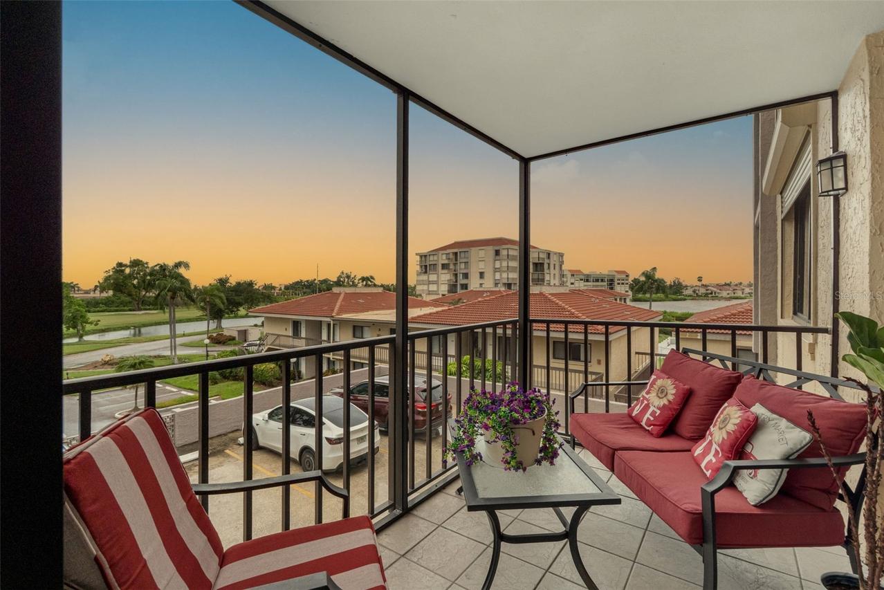 6158 Palma Del Mar Blvd. #305, St Petersburg, FL 33715