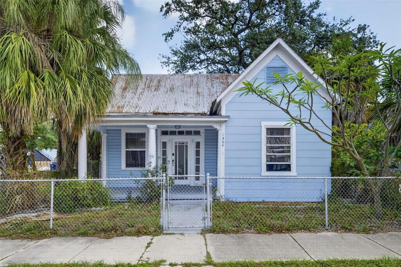 1304 E 15th Ave., Tampa, FL 33605
