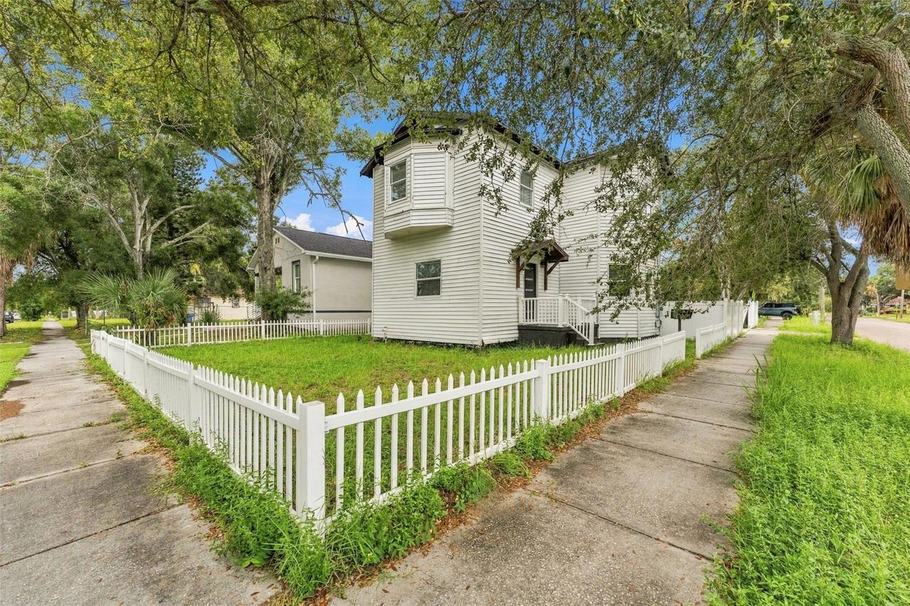 680 25th Ave., St Petersburg, FL 33705