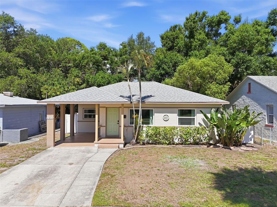2855 Valencia Way, St Petersburg, FL 33705
