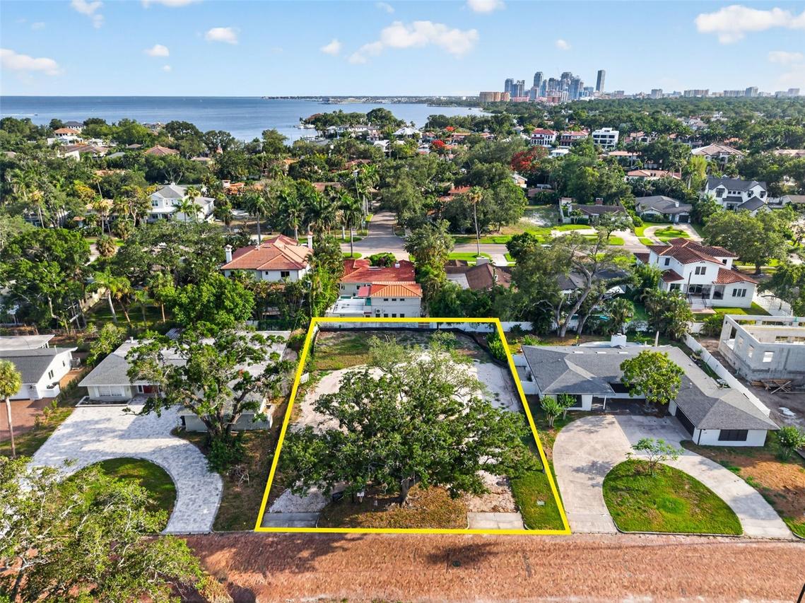 289 Rafael Blvd., St Petersburg, FL 33704