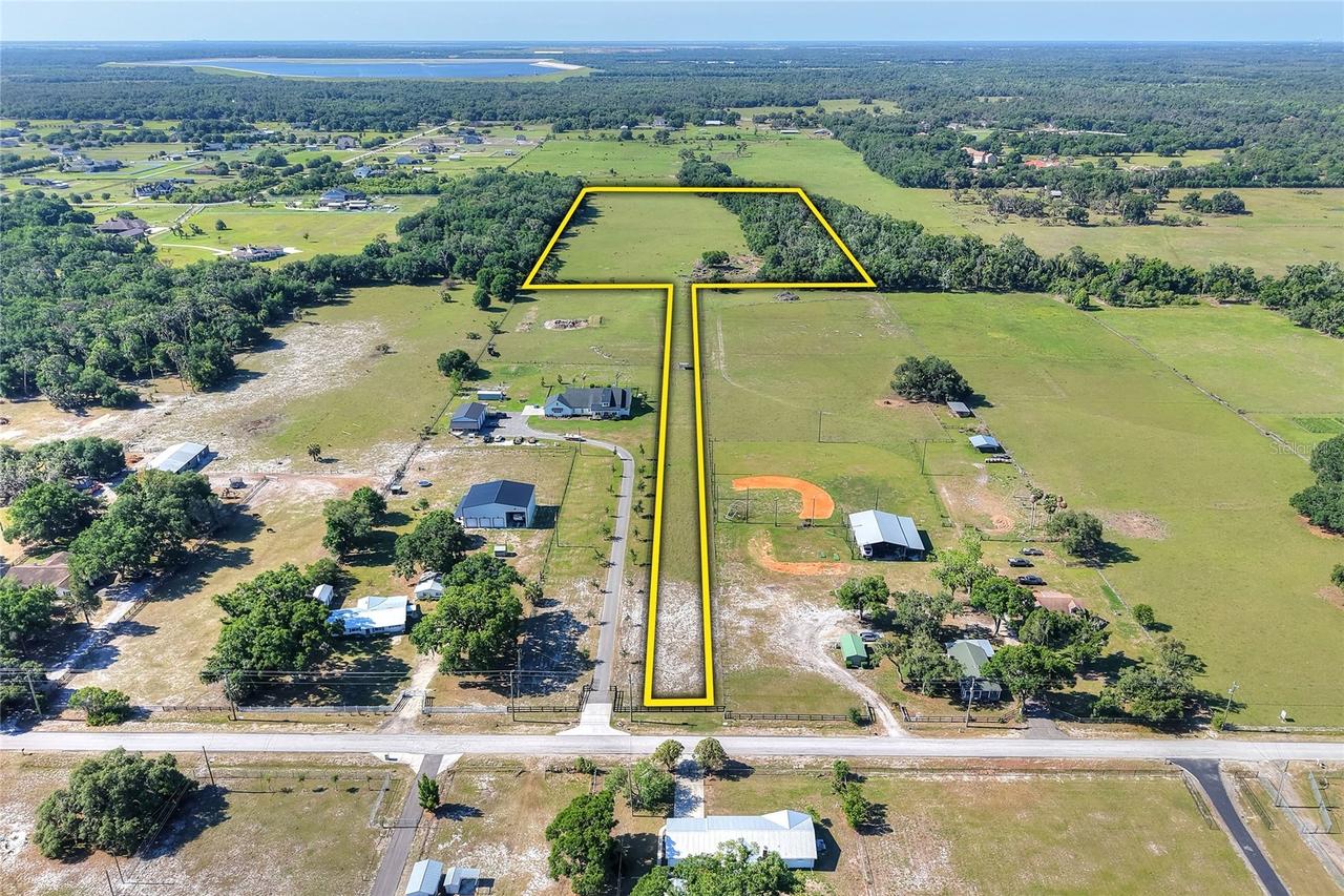 18100 Dorman Rd., Lithia, FL 33547