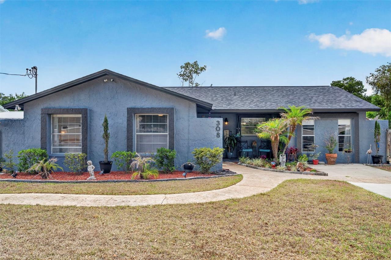 308 N Miller Rd., Valrico, FL 33594