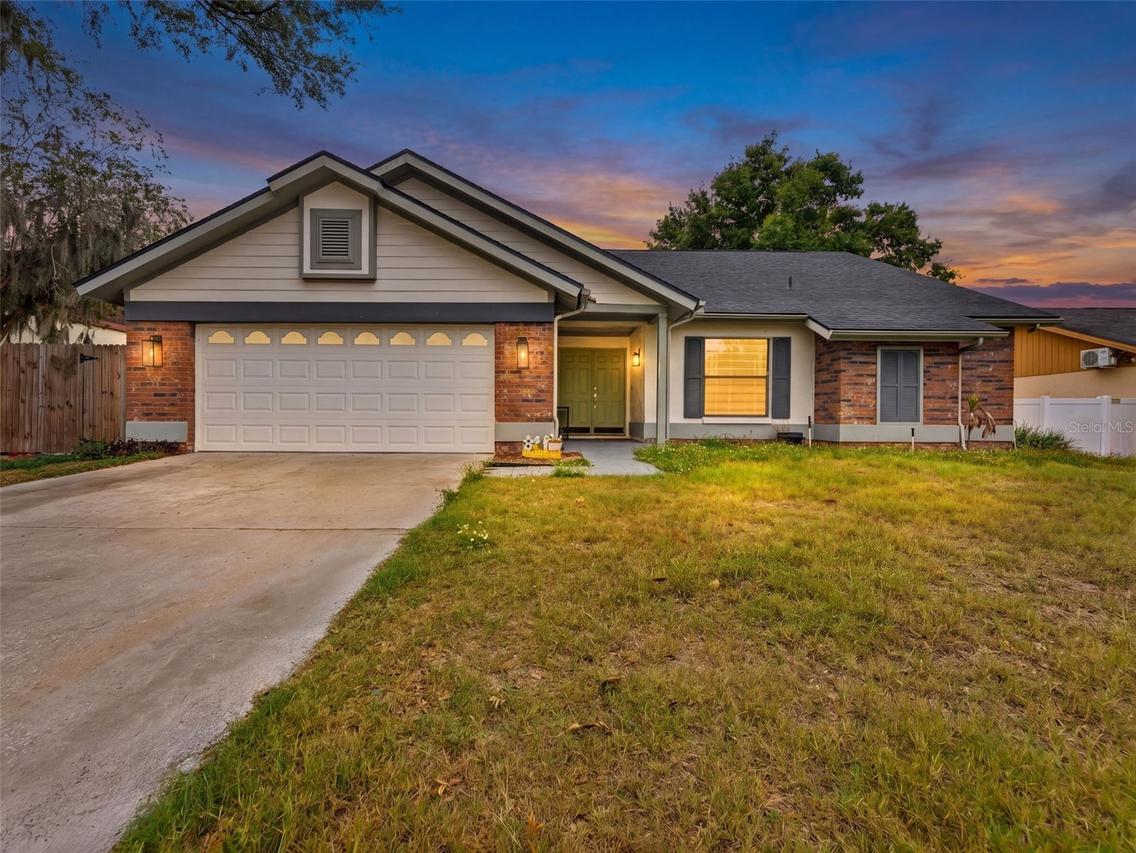 530 Rapid Falls Dr., Brandon, FL 33511