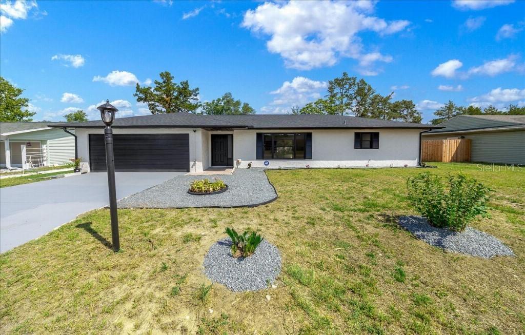 59 Silver Pl., Ocala, FL 34472