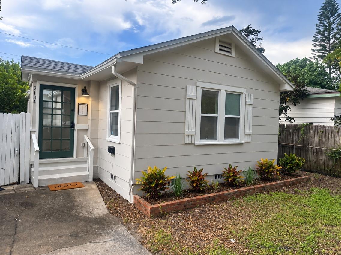3134 17th St., St Petersburg, FL 33713