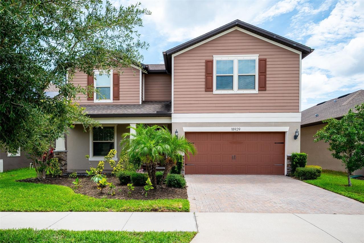 18929 Birchwood Groves Dr., Lutz, FL 33558