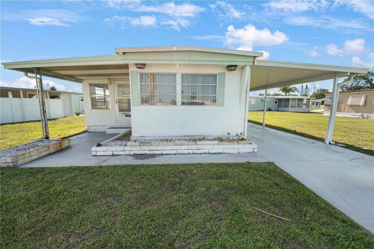 10921 London Dr., Port Richey, FL 34668