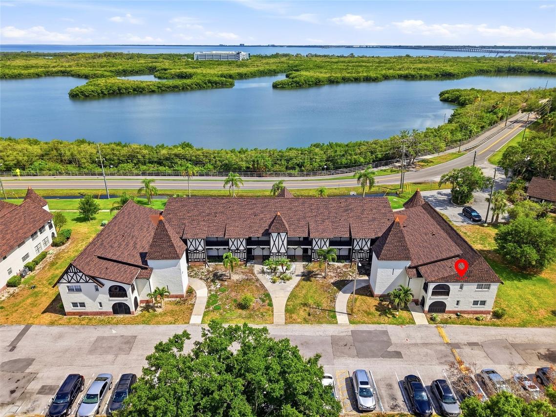 316 N Bayshore Blvd. #208, Clearwater, FL 33759