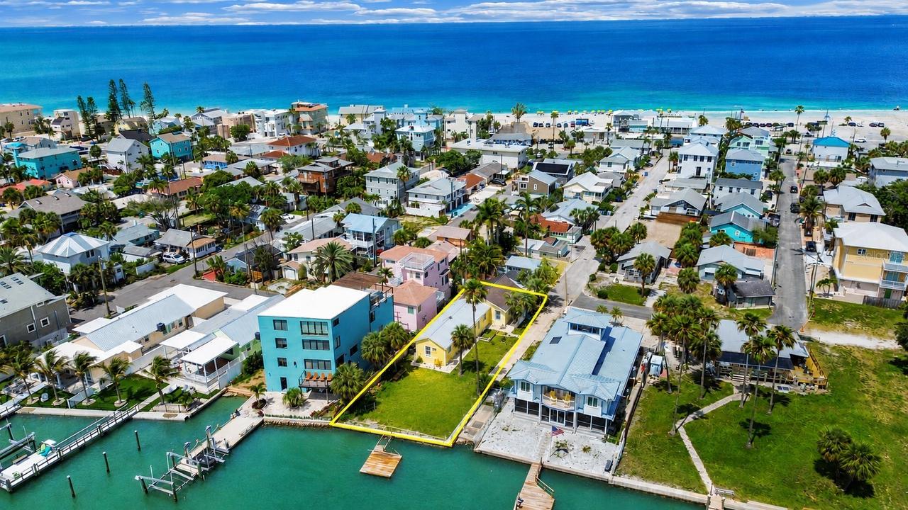 201 90th Ave., Treasure Island, FL 33706