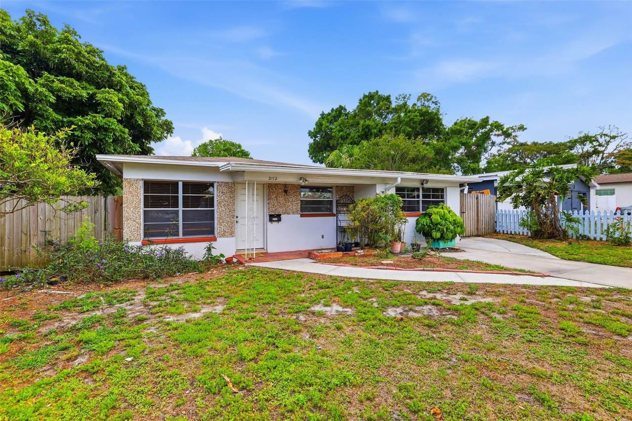 2112 W Orient St., Tampa, FL 33607