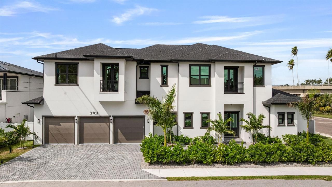 3701 S Lynwood Ave., Tampa, FL 33611