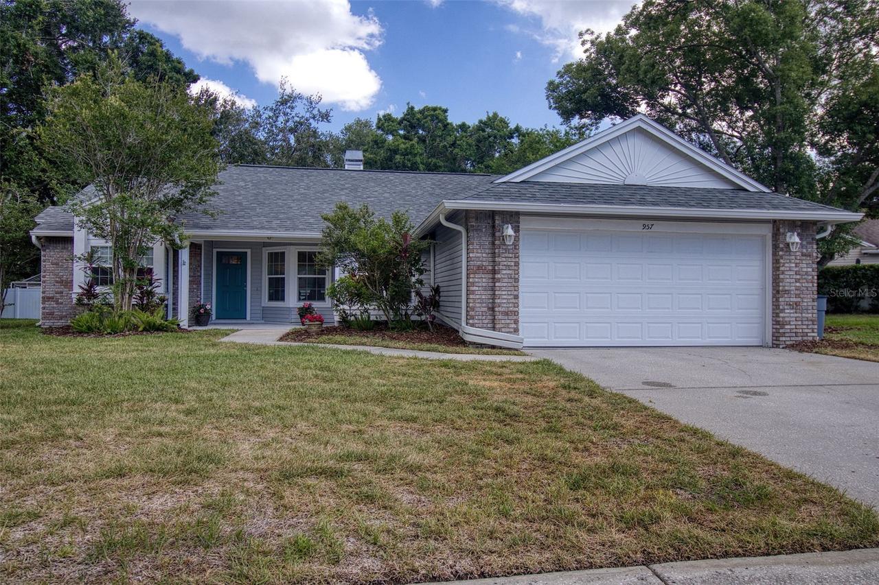 957 Edgehill Dr., Palm Harbor, FL 34684