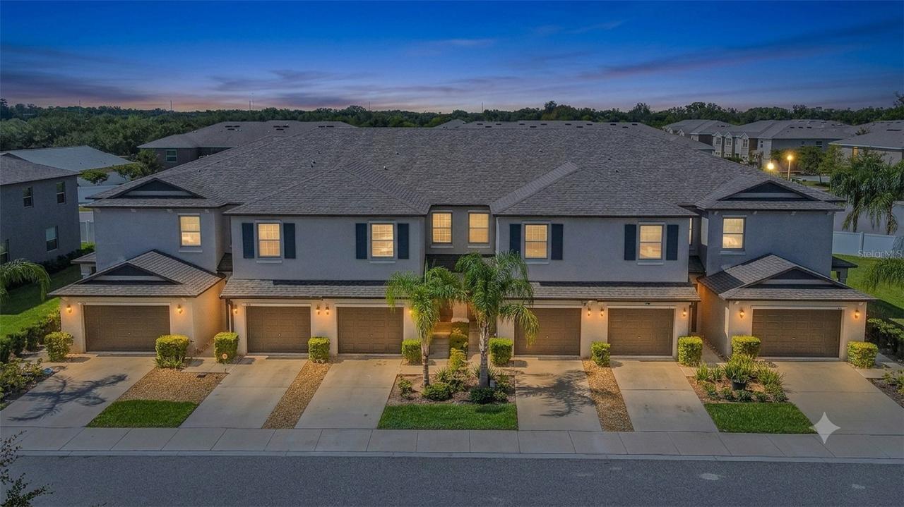 817 Royal Empress Dr., Ruskin, FL 33570