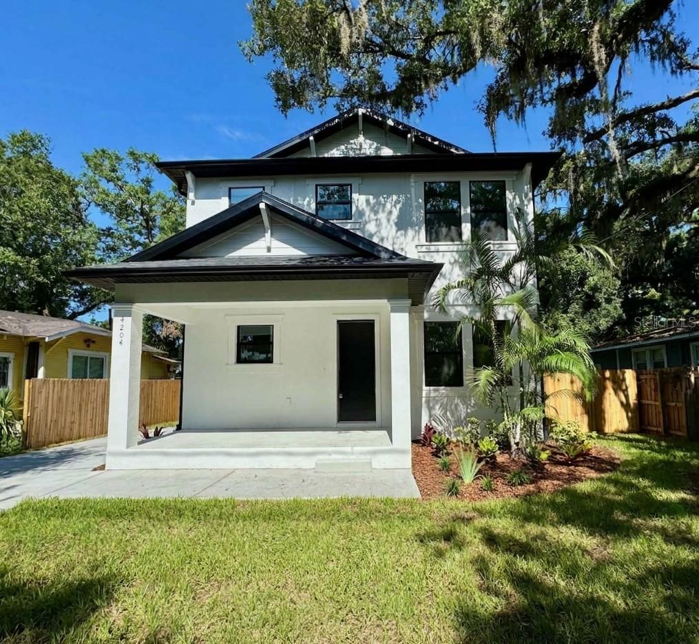 307 E Genesee St., Tampa, FL 33603