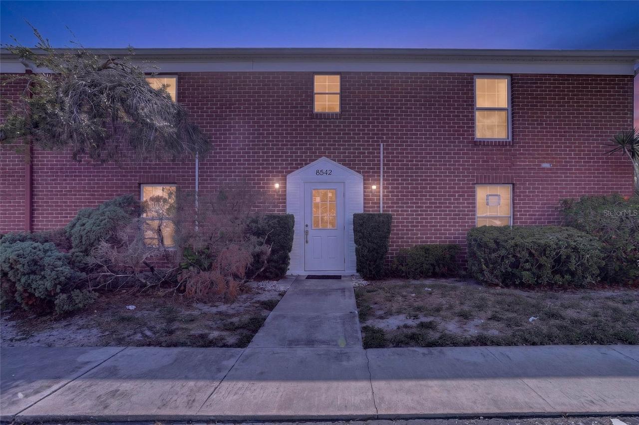 8542 10th St. #B, St Petersburg, FL 33702