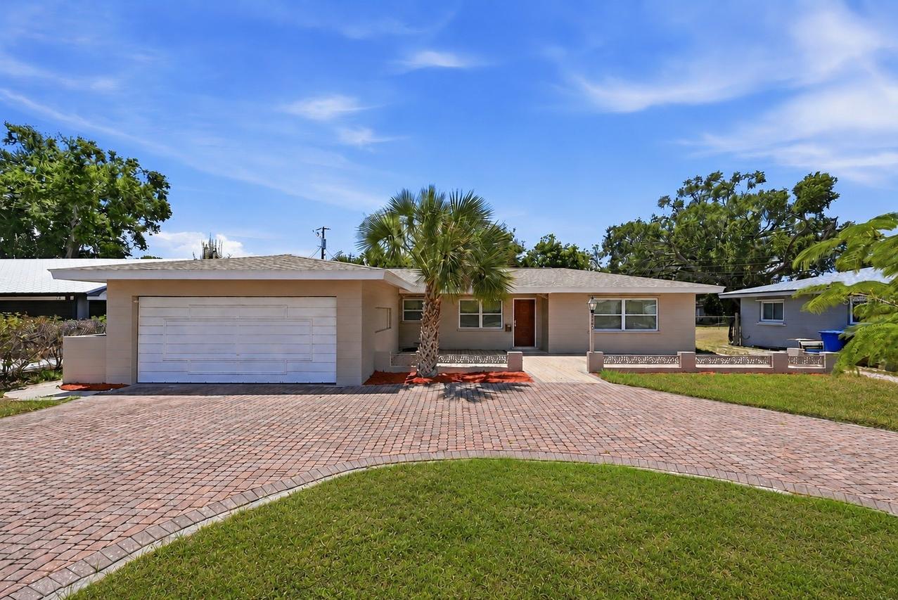 2440 66th Ave., St Petersburg, FL 33712
