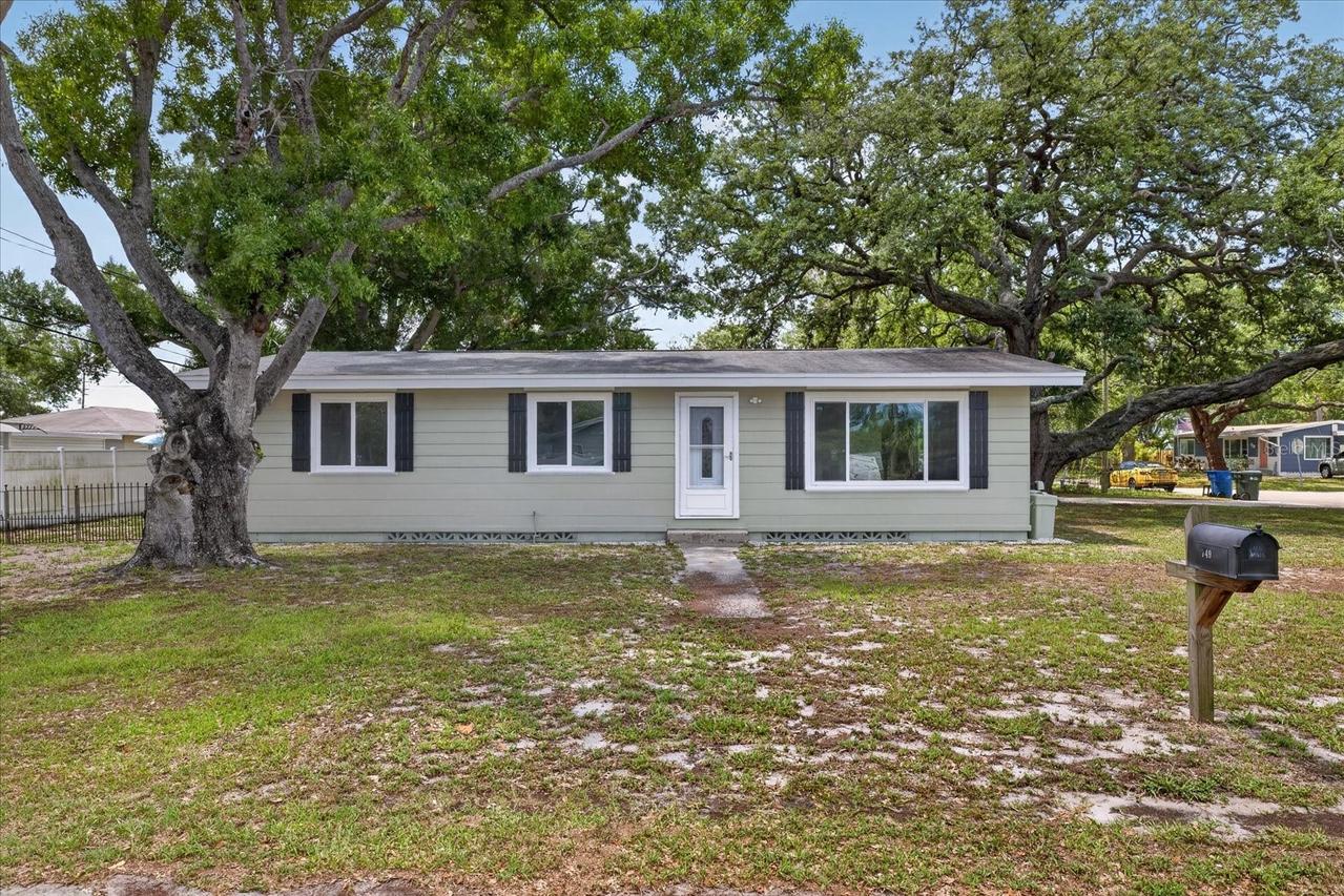 749 Palm Ave., Largo, FL 33770