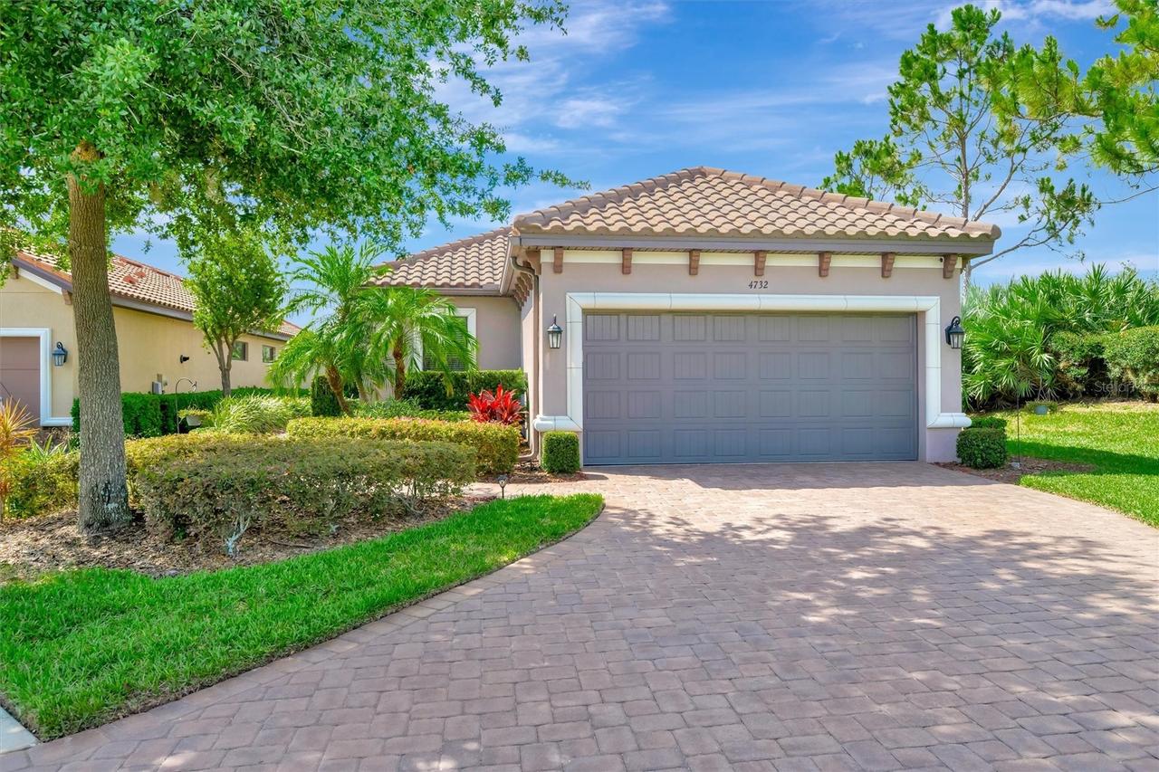 4732 Alexandria Ct., Palmetto, FL 34221