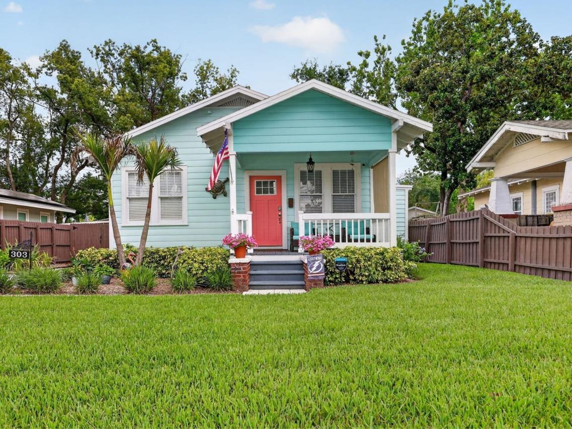 303 E North St., Tampa, FL 33604