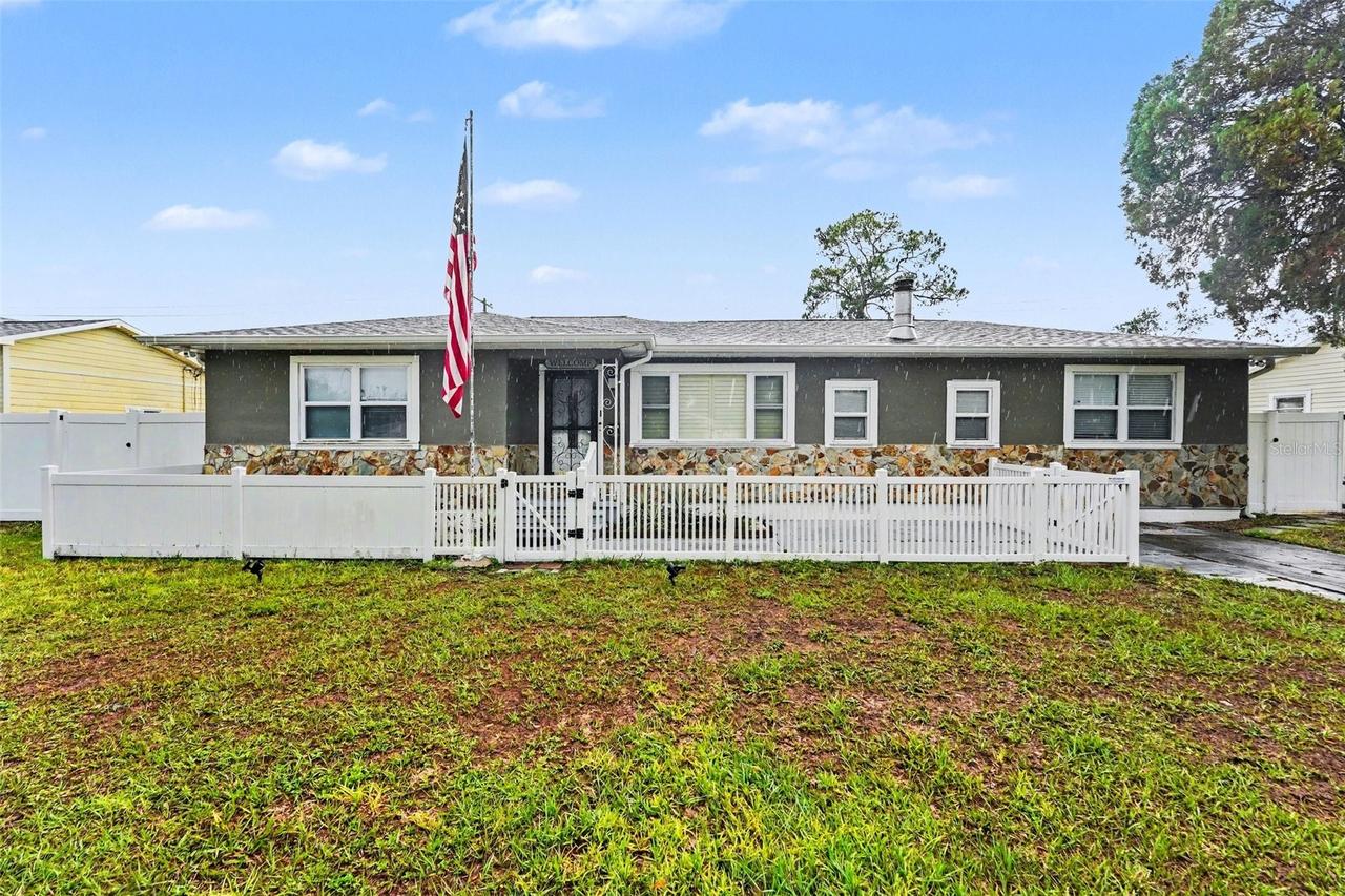 6242 5th Ave., St Petersburg, FL 33710