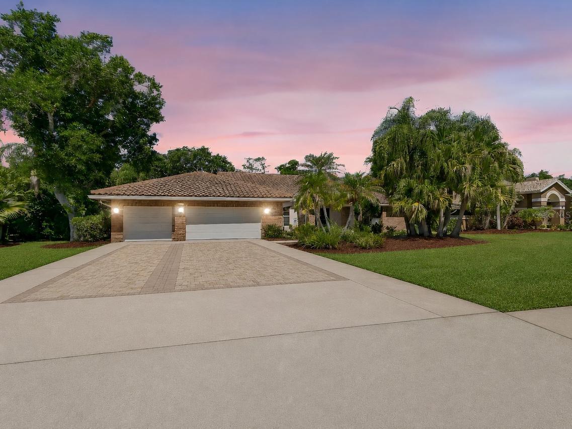 2402 Huntington Blvd., Safety Harbor, FL 34695