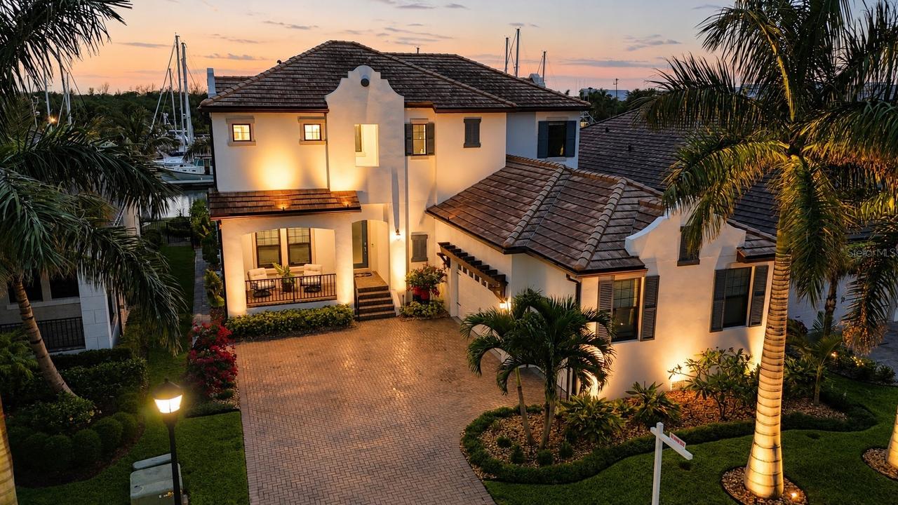 3028 Christophers Watch Ln., Ruskin, FL 33570