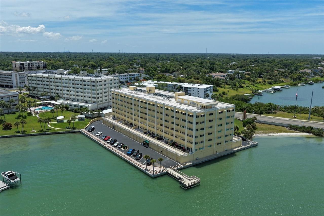 100 Bluff View Dr. #506C, Belleair Bluffs, FL 33770