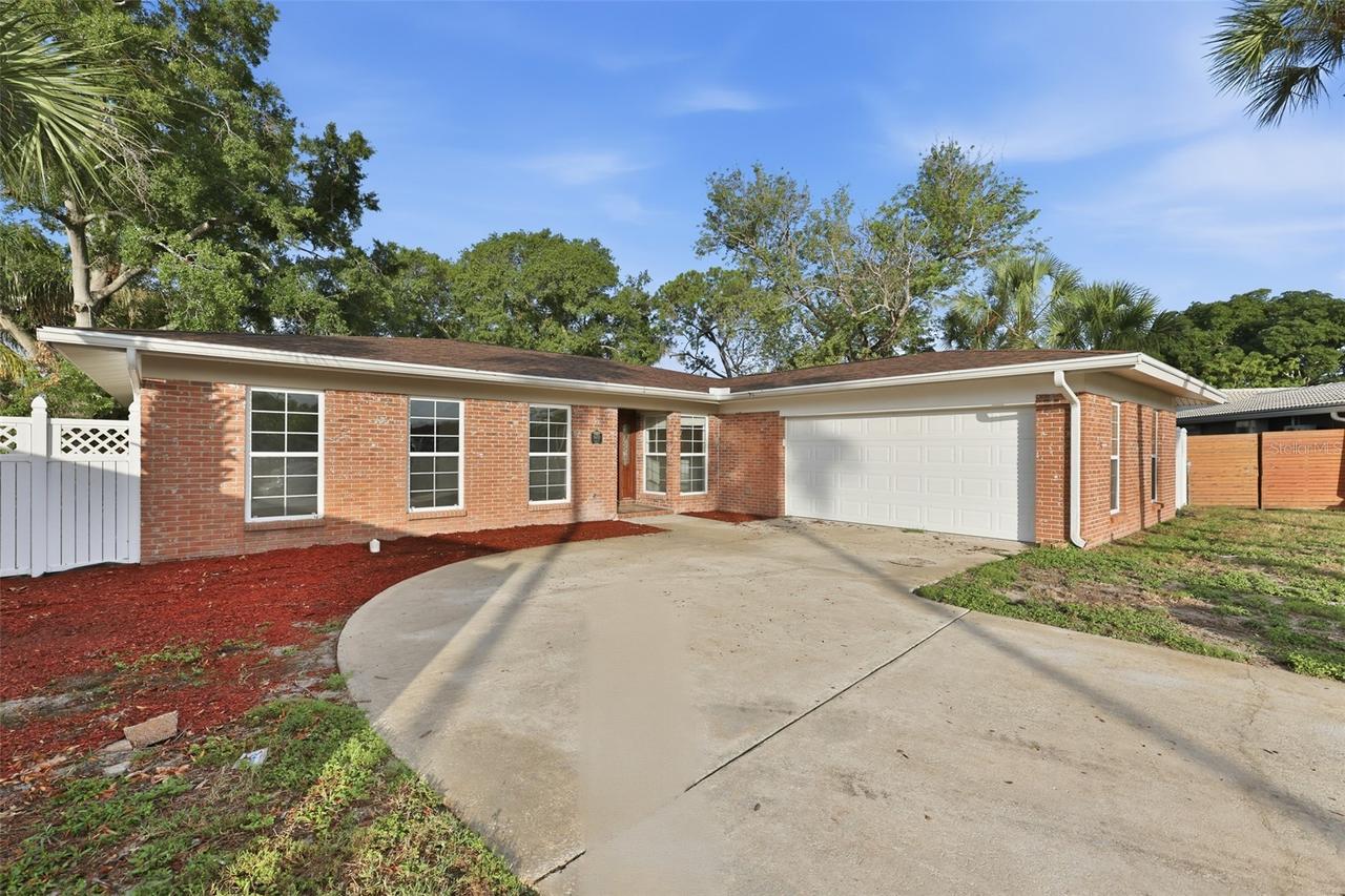 8410 Lava Pl., Tampa, FL 33615